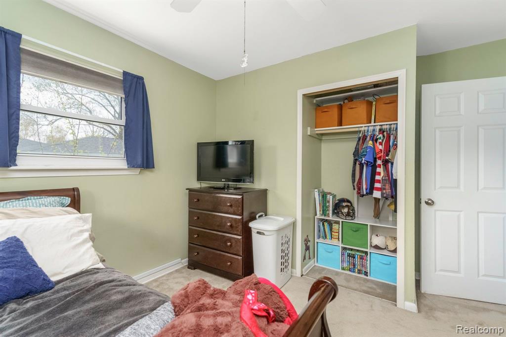 779 JOYCEIL Drive, Waterford, MI 48328 — Photo 36