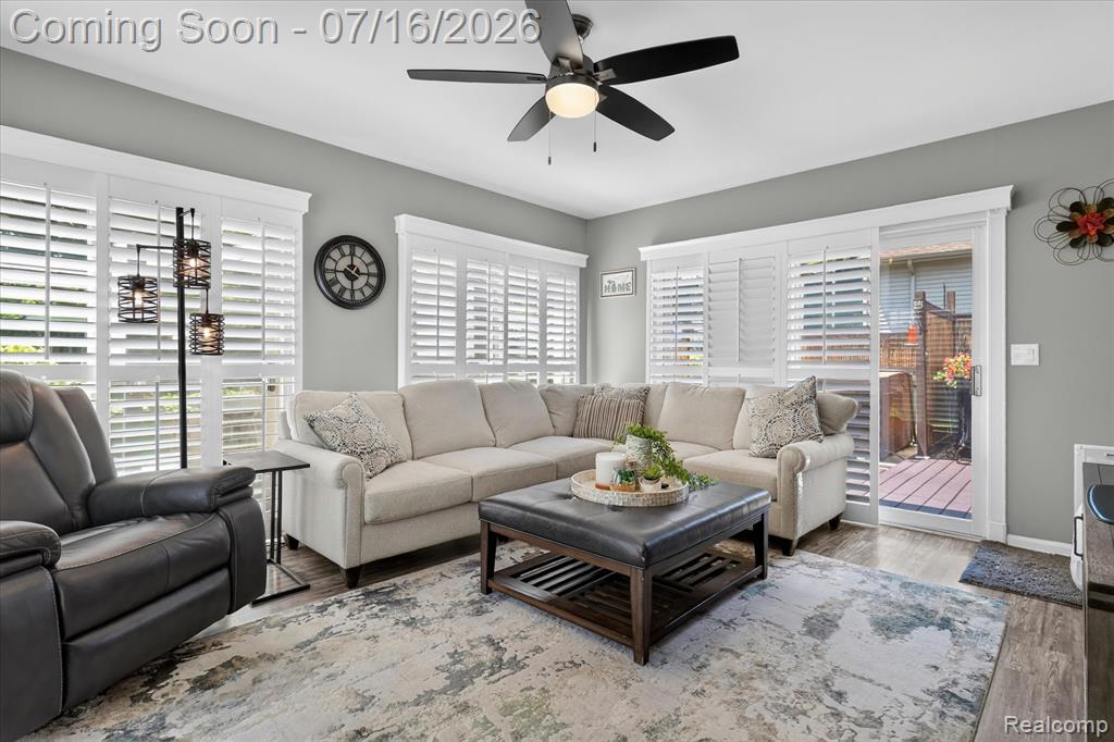845 Abbey Lane, Milford, MI 48381 — Photo 16