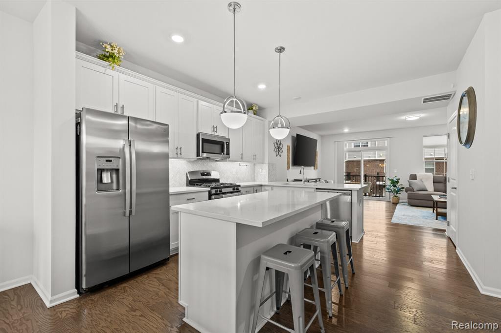 49693 Lantern Way, 159, Canton, MI 48188 — Photo 9