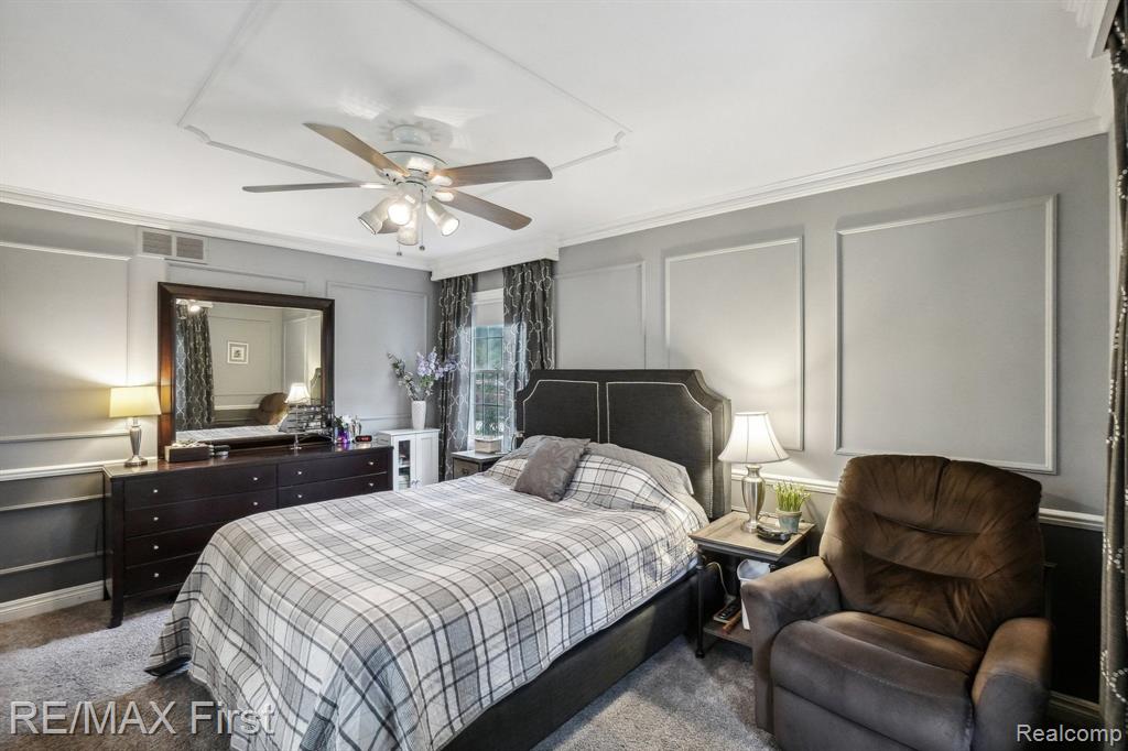 4812 FOXCROFT Drive, Troy, MI 48085 — Photo 24