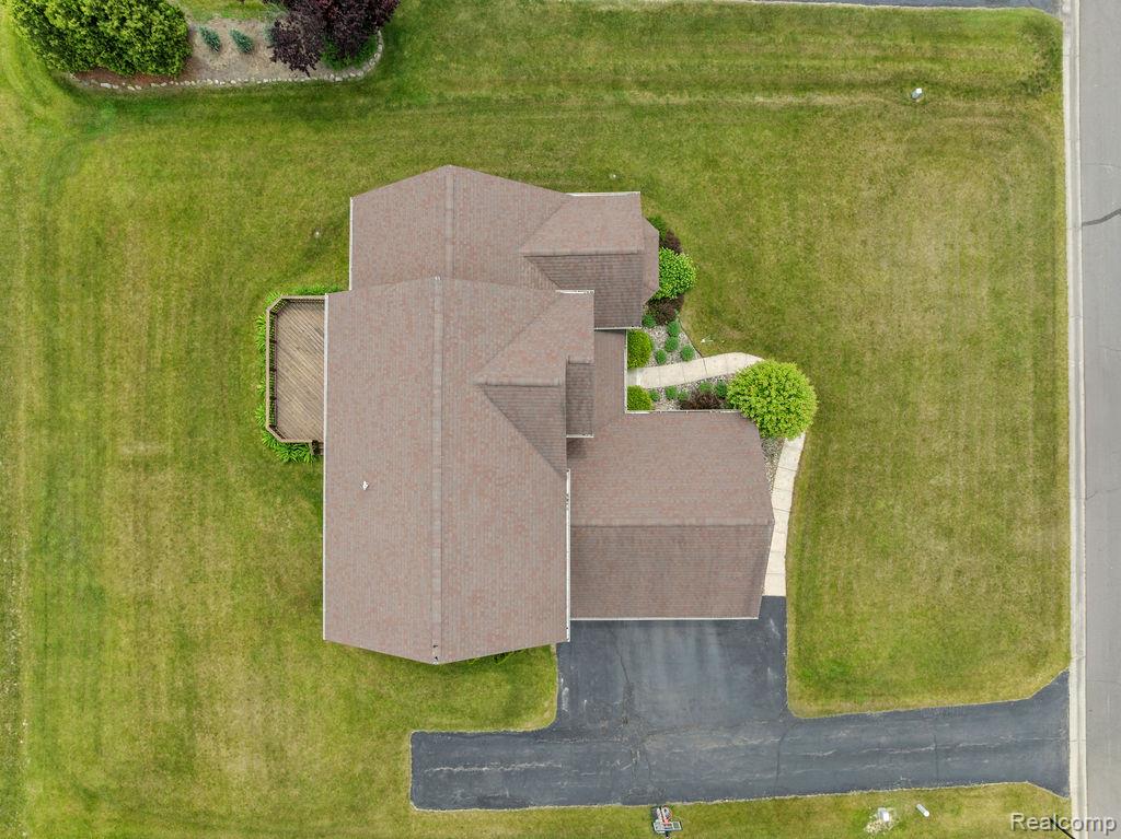 7190 Westminster Circle, Grand Blanc, MI 48439 — Photo 50