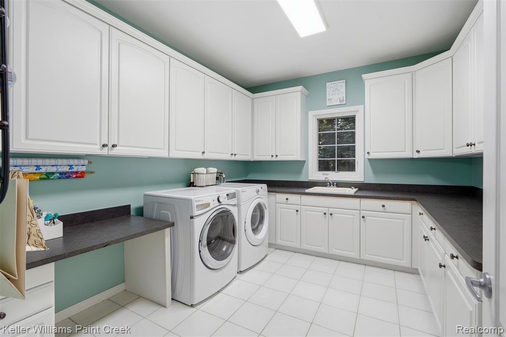 2784 Murfield Court, Rochester, MI 48306 — Photo 17