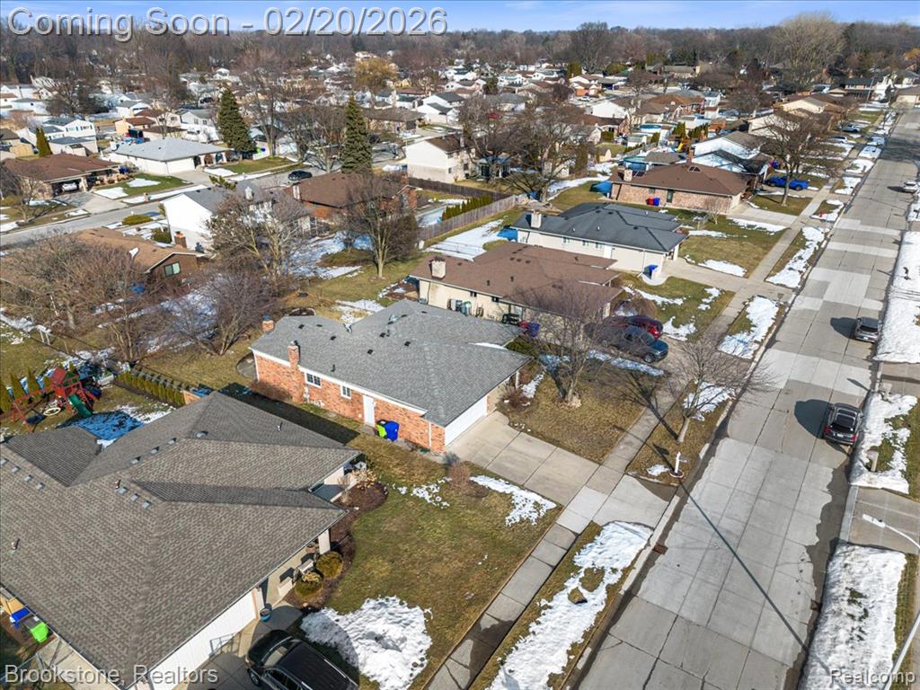 15303 Lincolnshire Lane, Fraser, MI 48026 — Photo 38
