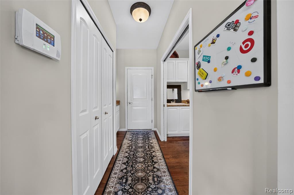 17785 Goldeneye Drive, Clinton Twp, MI 48038 — Photo 21