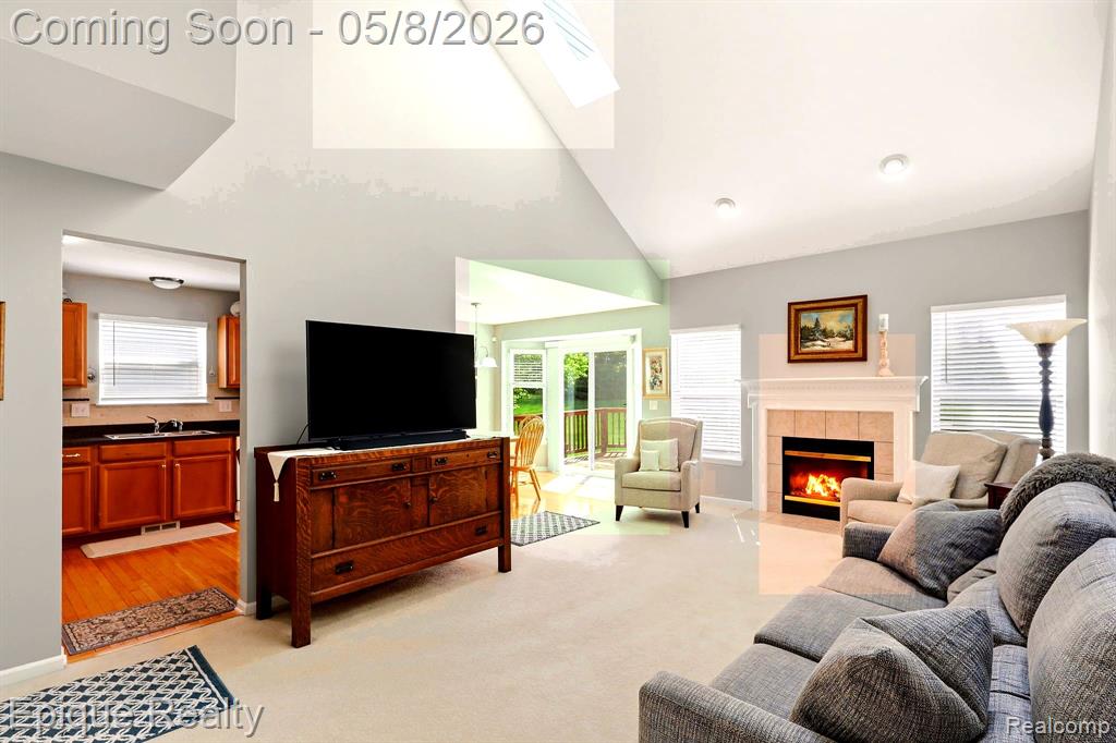 753 Woodhaven Drive, Commerce Twp, MI 48390 — Photo 5