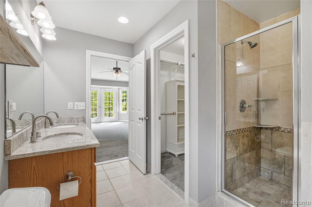 20798 Oak Ridge Drive, Clinton Twp, MI 48036 — Photo 22