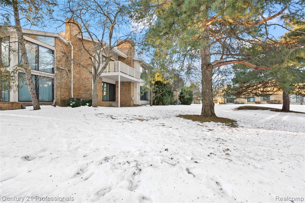 7106 Bridge Way W, West Bloomfield, MI — Photo 2