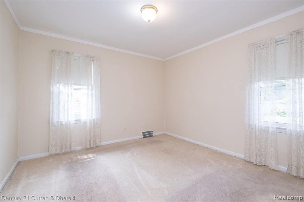 9663 Columbia, Redford, MI 48239 — Photo 24