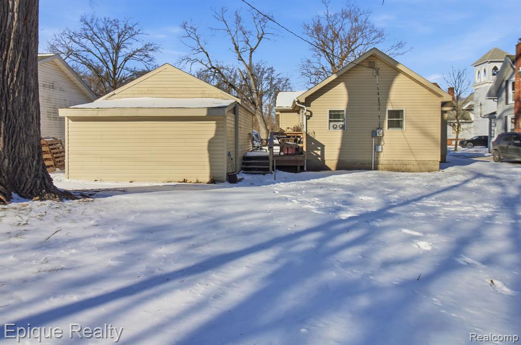 324 E Center Street, Petersburg, MI 49270 — Photo 2