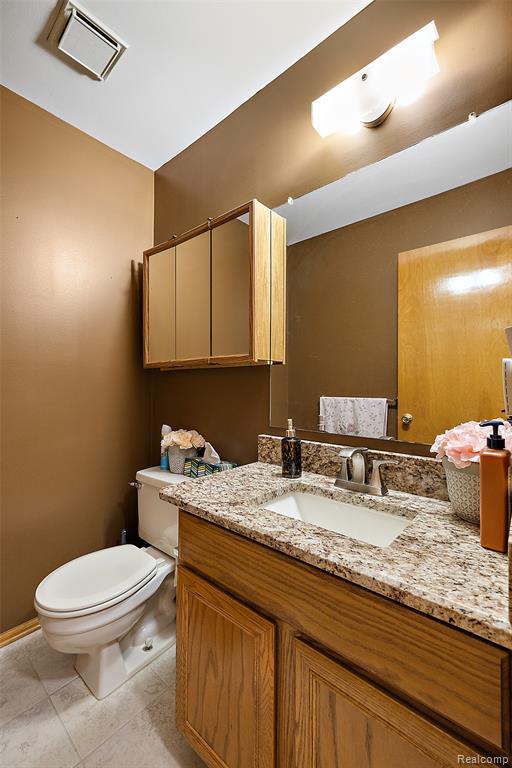 4871 Bayleaf Drive, Sterling Heights, MI 48314 — Photo 18