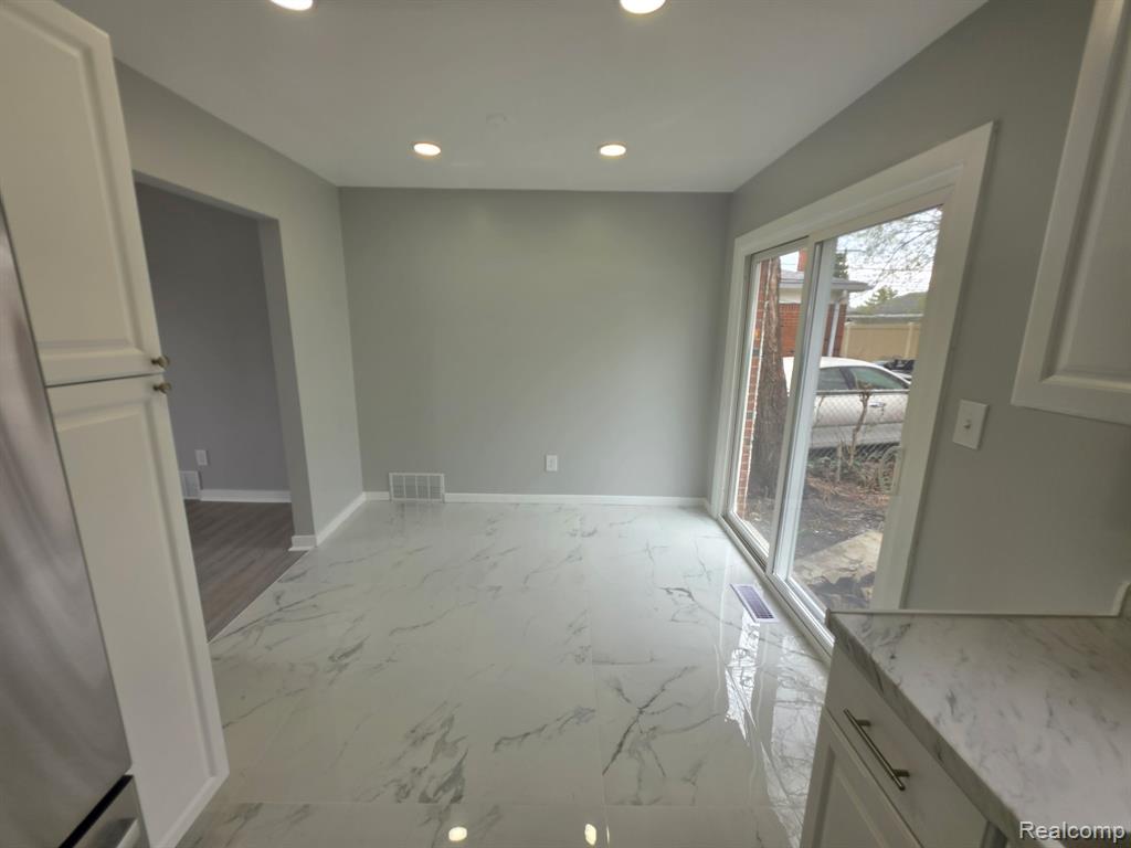 459 New York Avenue, Lincoln Park, MI 48146 — Photo 8