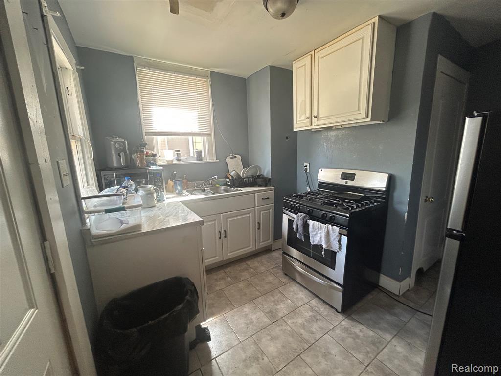 14466 Robson Street - Photo 4