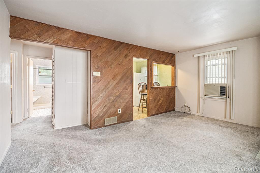 6042 Harrison Street, Garden City, MI — Photo 5