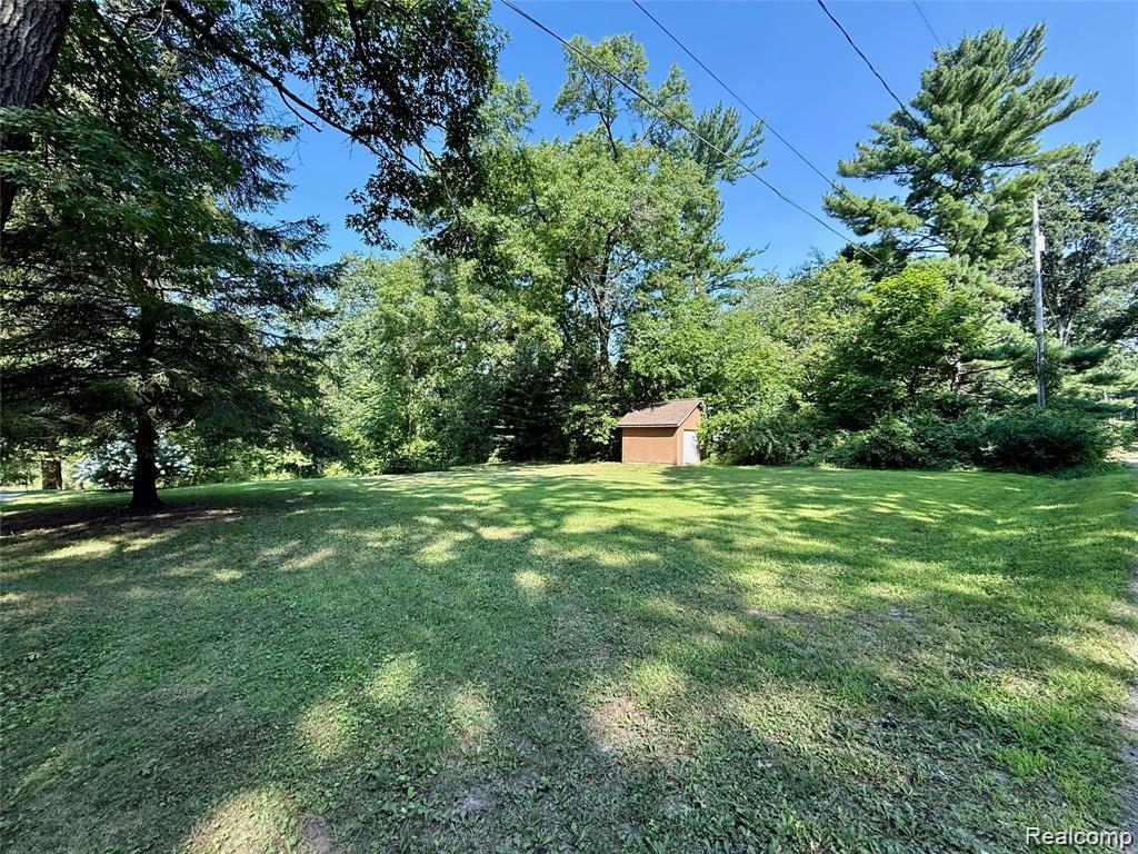 15276 Outer Drive, Linden, MI 48451 — Photo 5