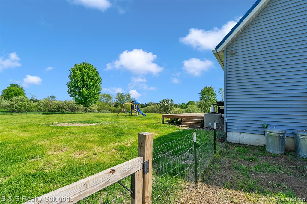 2864 N BLACKS CORNERS Road, Imlay City, MI 48444 — Photo 33