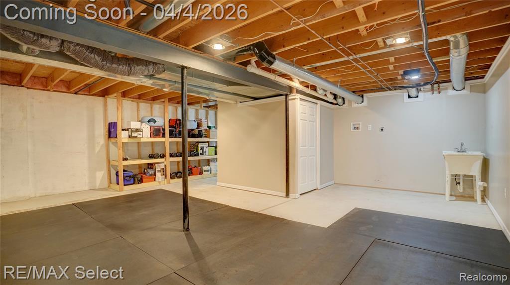 24004 Wilson Street, Grand Blanc, MI 48439 — Photo 47