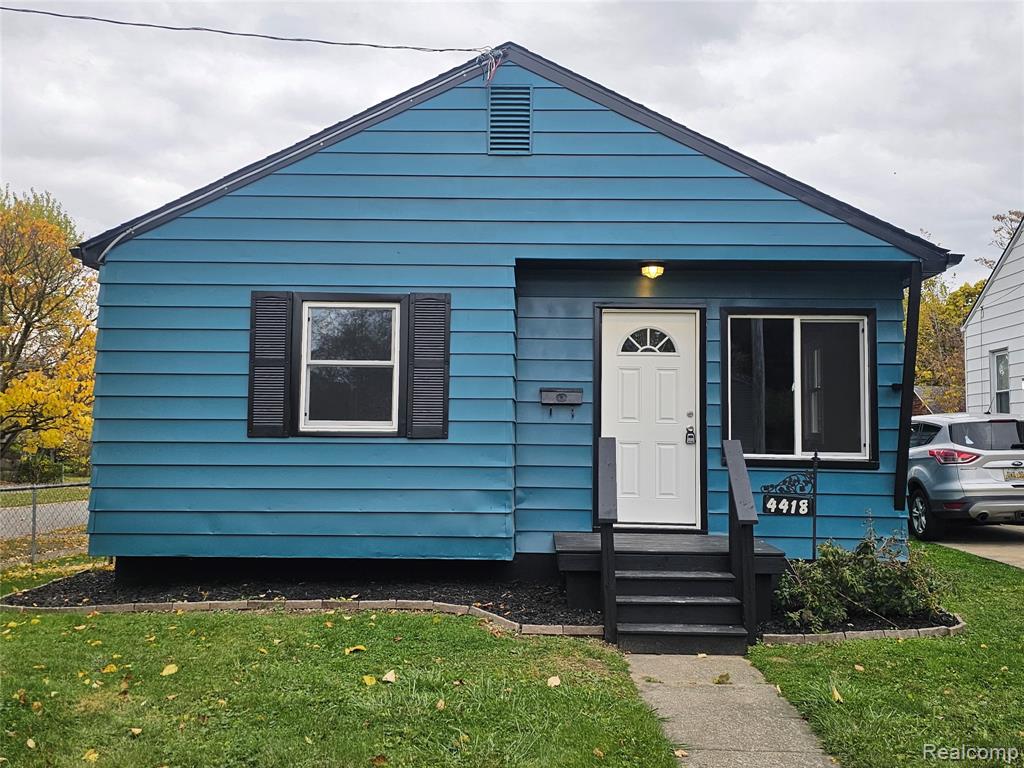 4418 Brunswick Avenue, Flint, MI 48507 — front exterior