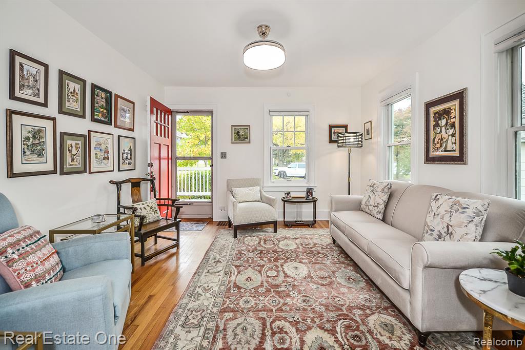 711 MINER Street, Ann Arbor, MI 48103 — Photo 10