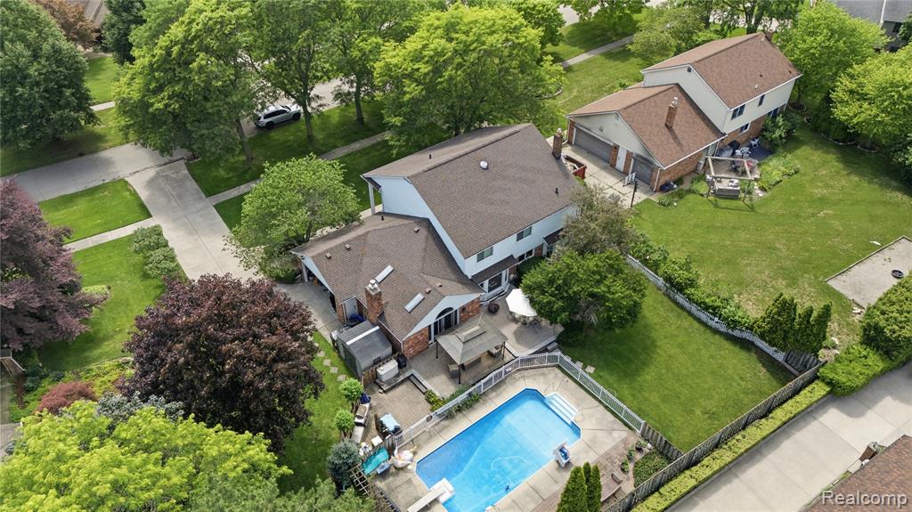 46884 Ben Franklin Drive, Utica, MI 48315 — Photo 8