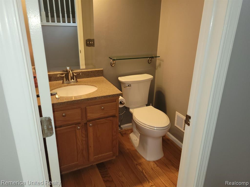 971 RIKKI ANN, Wixom, MI 48393 — Photo 17