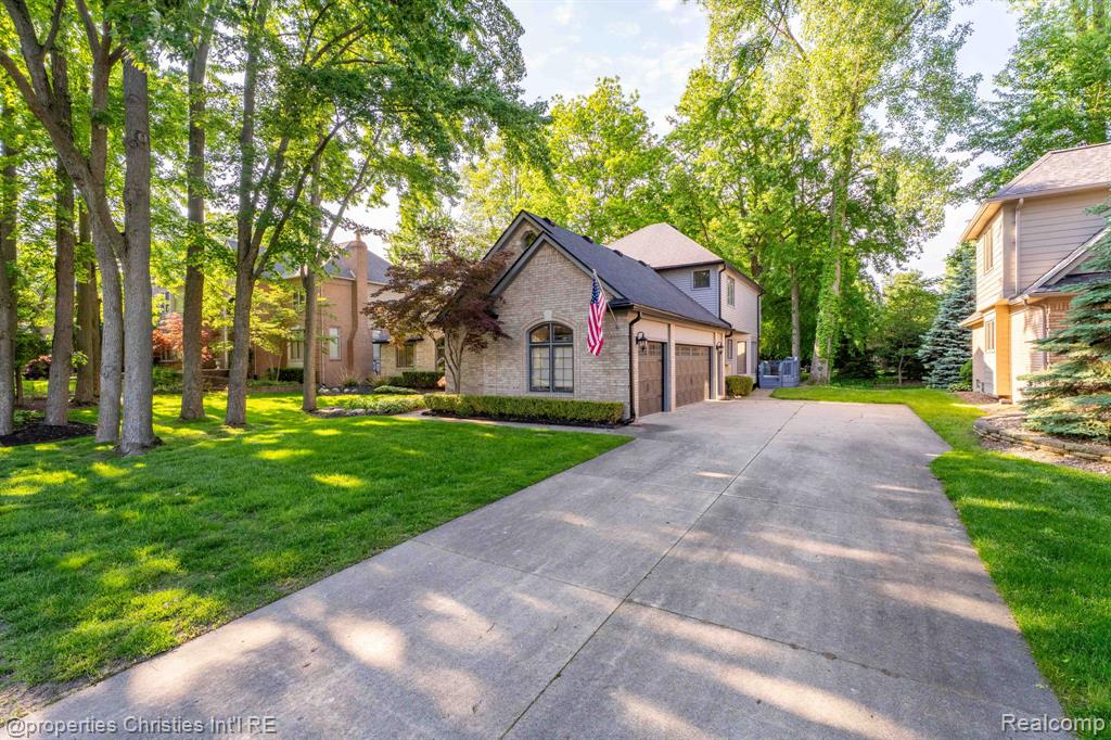 14281 Bournemuth Drive, Utica, MI 48315 — Photo 3