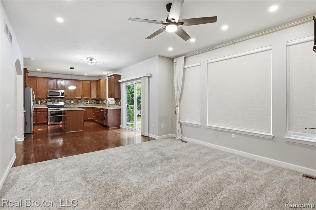 26978 Maxwell Court, Novi, MI — Photo 5