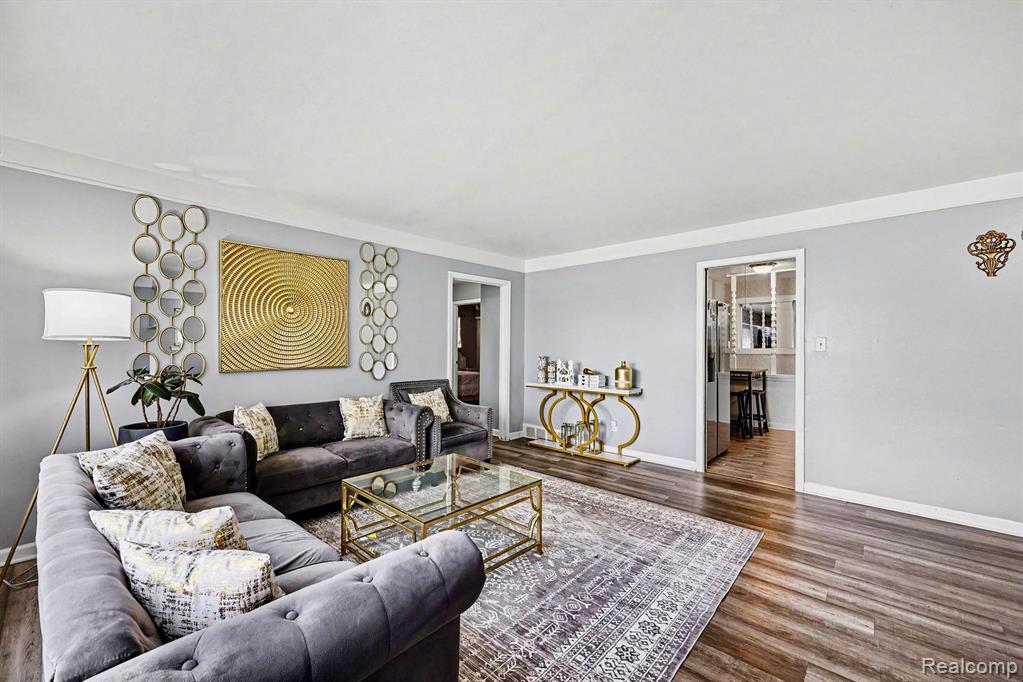 28326 Alden Street, Madison Heights, MI 48071 — Photo 5