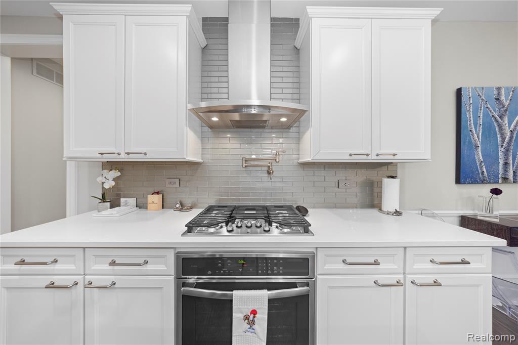6511 Legacy Woods Trail, West Bloomfield, MI — Photo 38