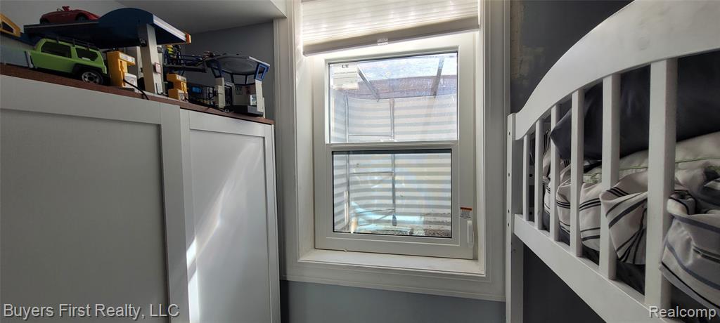 24641 Church Street, Oak Park, MI 48237 — Photo 25