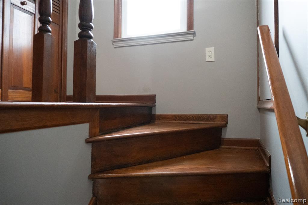 737 Campbell Street, Flint, MI 48507 — Photo 33
