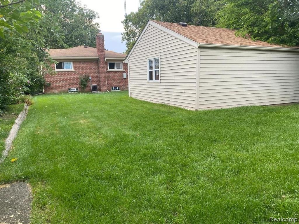 6630 NORBORNE Avenue, Dearborn Heights, MI 48127 — Photo 7