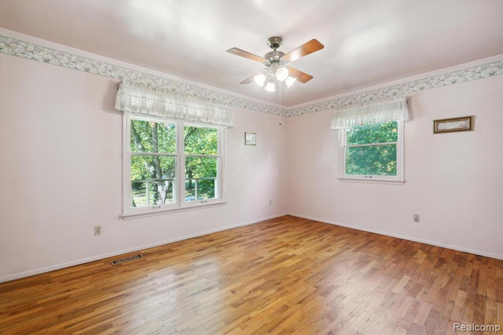 4269 POST Drive, Flint, MI 48532 — Photo 25