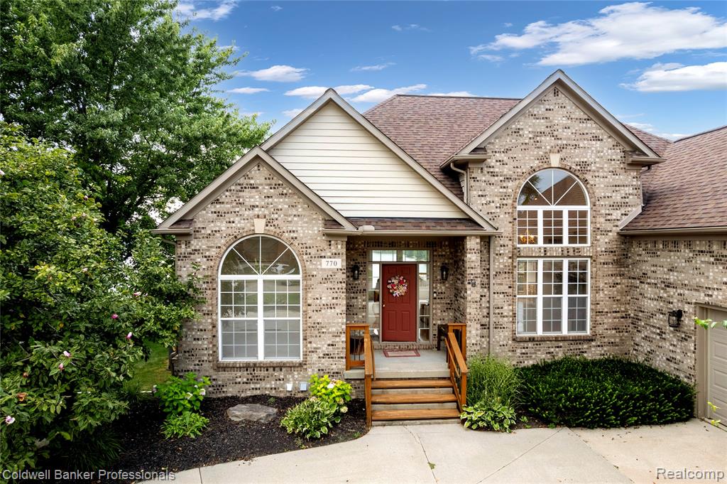 770 Lakes Edge Drive, Oxford, MI 48371 — Photo 38