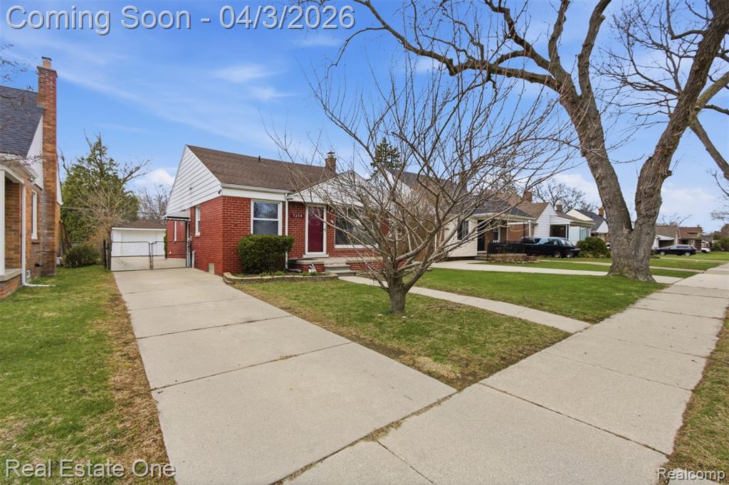 7259 FENTON Street, Dearborn Heights, MI 48127 — Photo 15