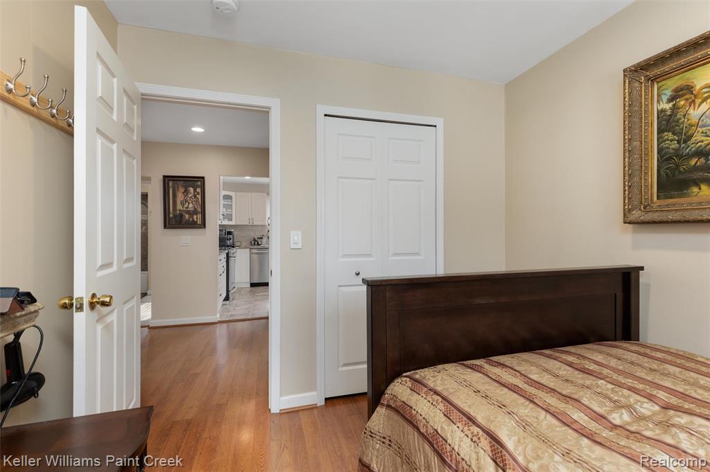 5615 Loveland Street, West Bloomfield, MI — Photo 12