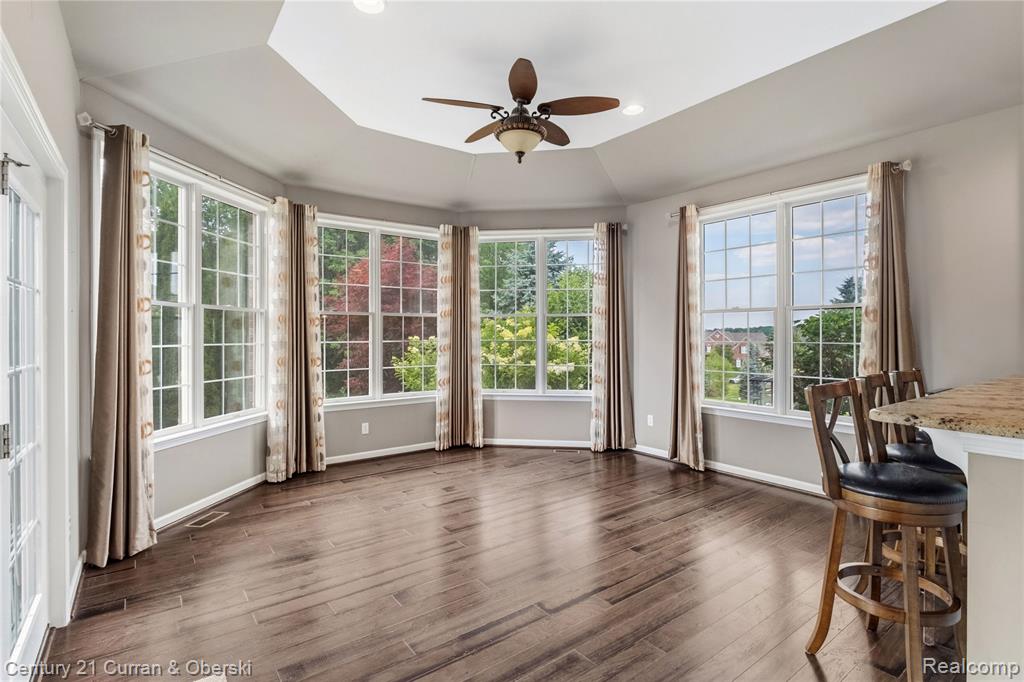 50738 Calvert Isle Drive, Novi, MI — Photo 19