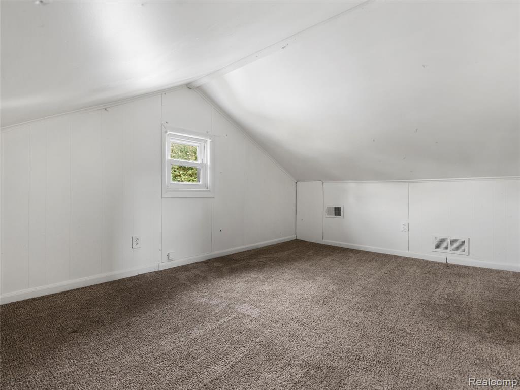 7060 Maxwell Avenue, Warren, MI 48091 — Photo 12