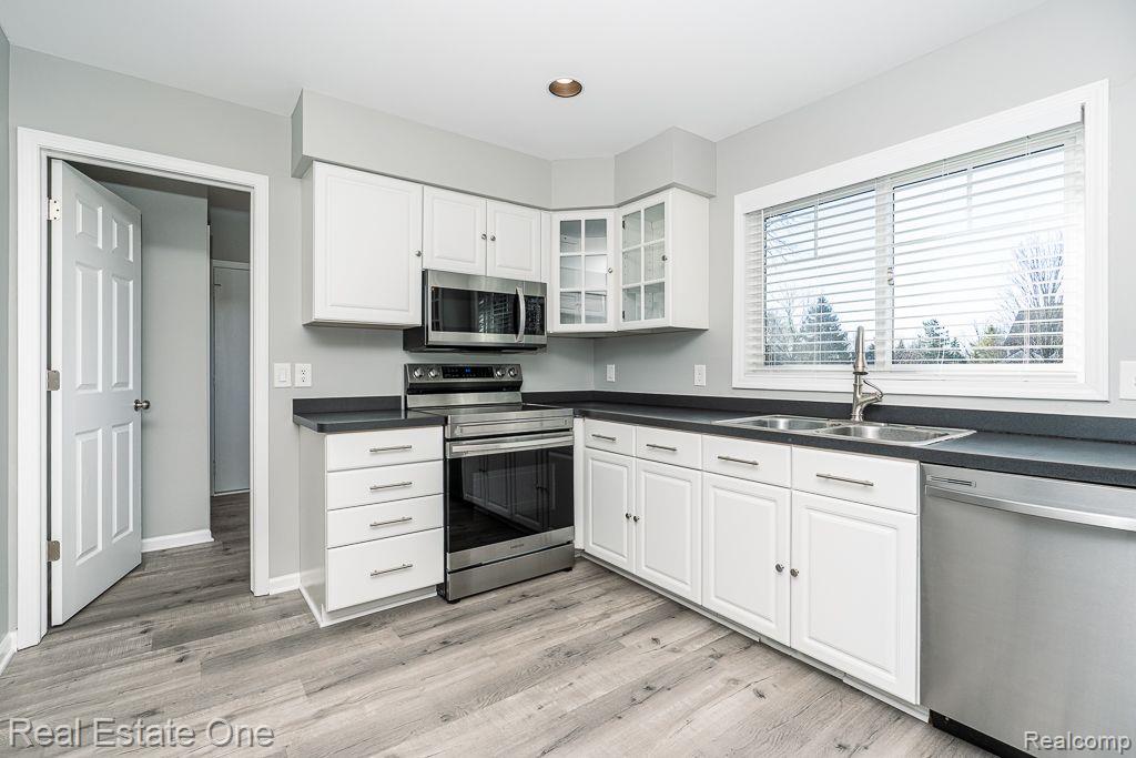 5635 Sheffield Drive, Clarkston, MI — Photo 18