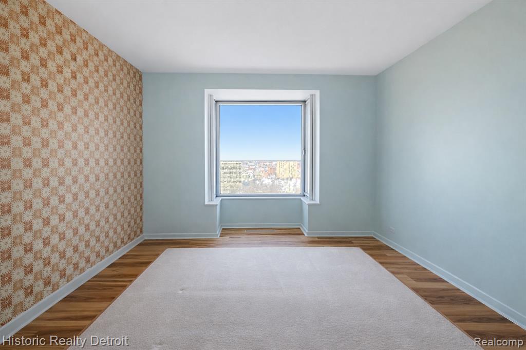 1300 E Lafayette, 2407, Detroit, MI 48207 — Photo 12