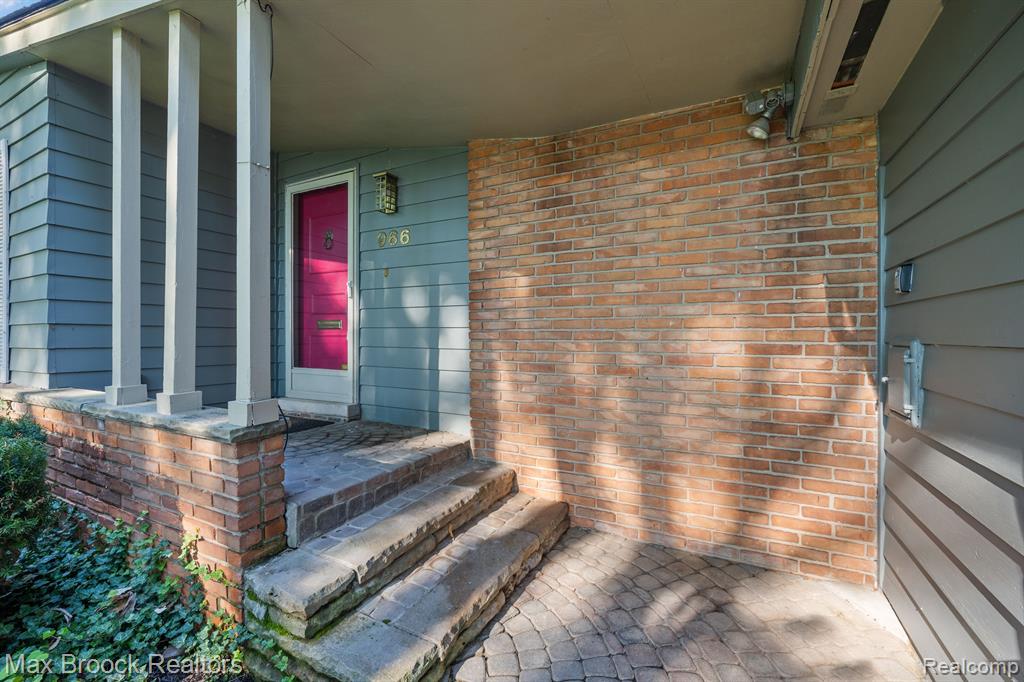 966 WOODLEA Street, Birmingham, MI 48009 — Photo 3