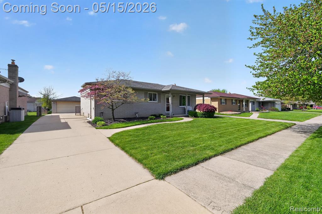 17830 Kuecken Street, Clinton Twp, MI 48038 — Photo 2