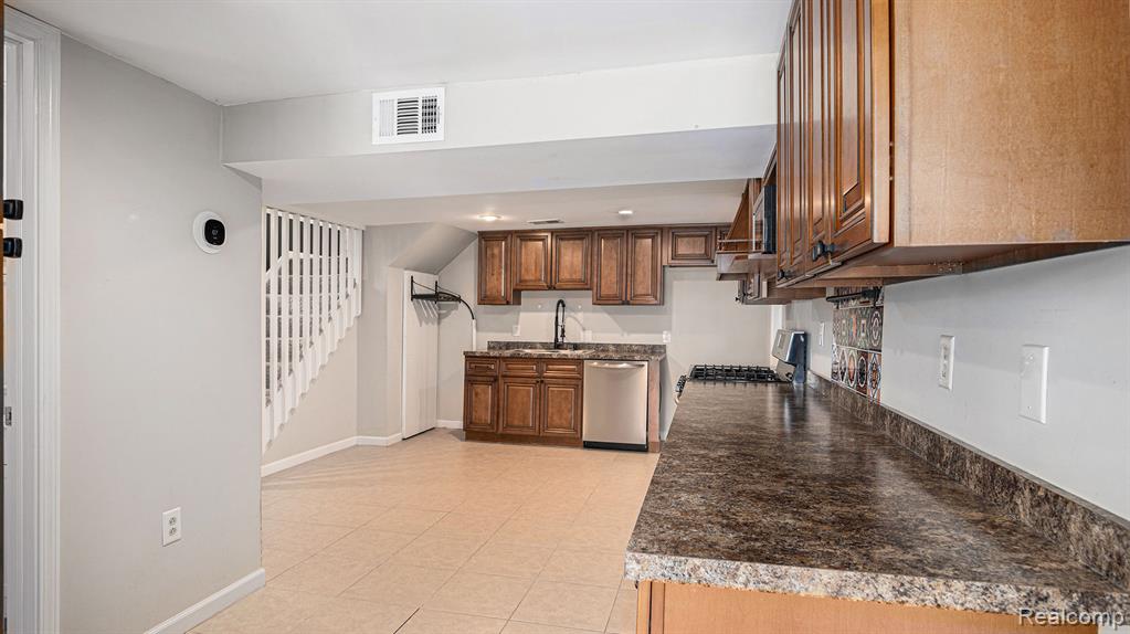 6288 Buckshore Drive, Whitmore Lake, MI 48189 — Photo 21