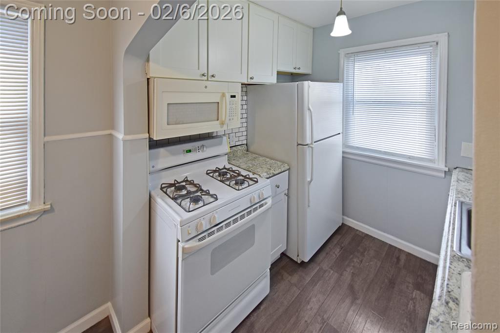 8305 Stephens, Center Line, MI 48015 — Photo 6