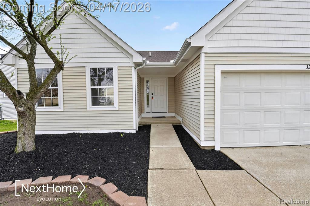 321 Oxford Court, Belleville, MI 48111 — Photo 2