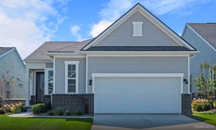 1659 Moss Drive, Milford, MI 48381