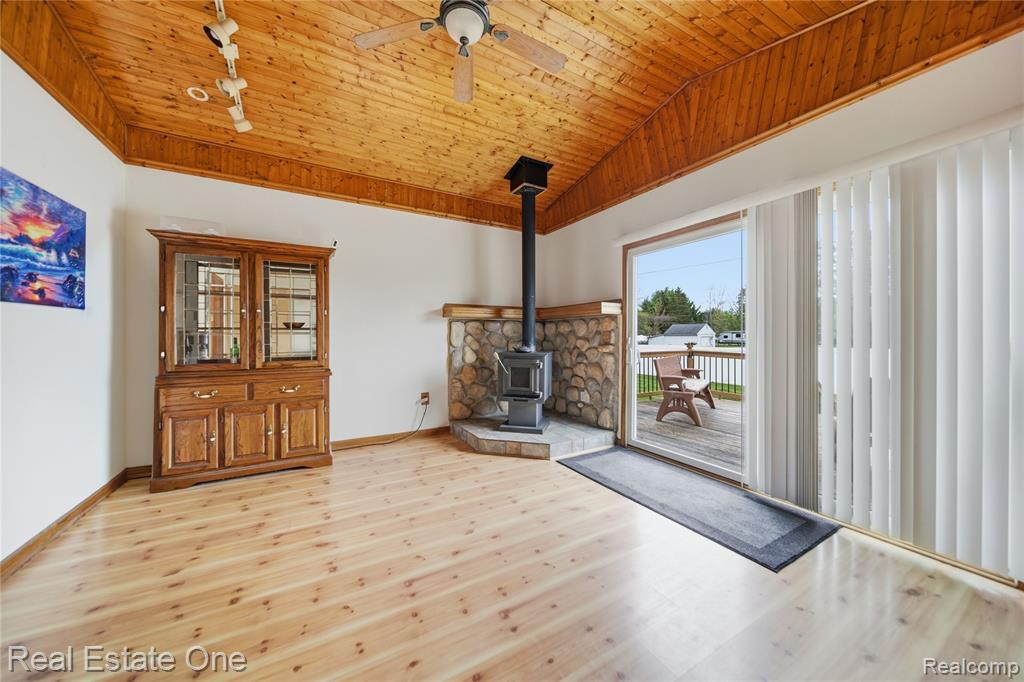 4915 E M 36, Pinckney, MI 48169 — Photo 18