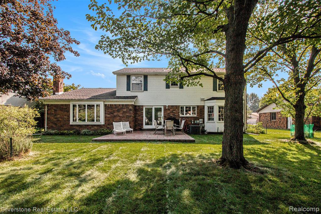 6609 Merrick Drive, Troy, MI 48098 — Photo 25