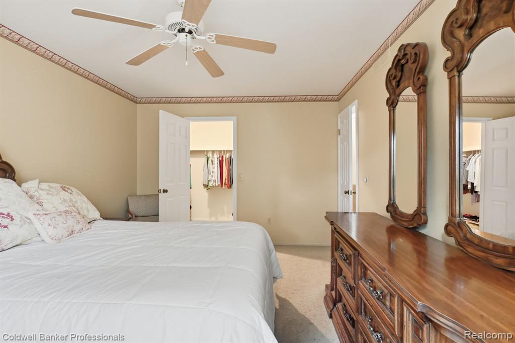 2038 Hidden Meadows Drive, 75, Walled Lake, MI 48390 — Photo 12