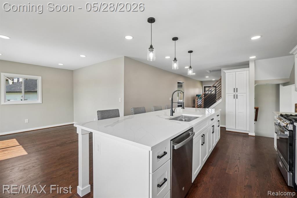 9403 Buckingham Street, White Lake, MI — Photo 8