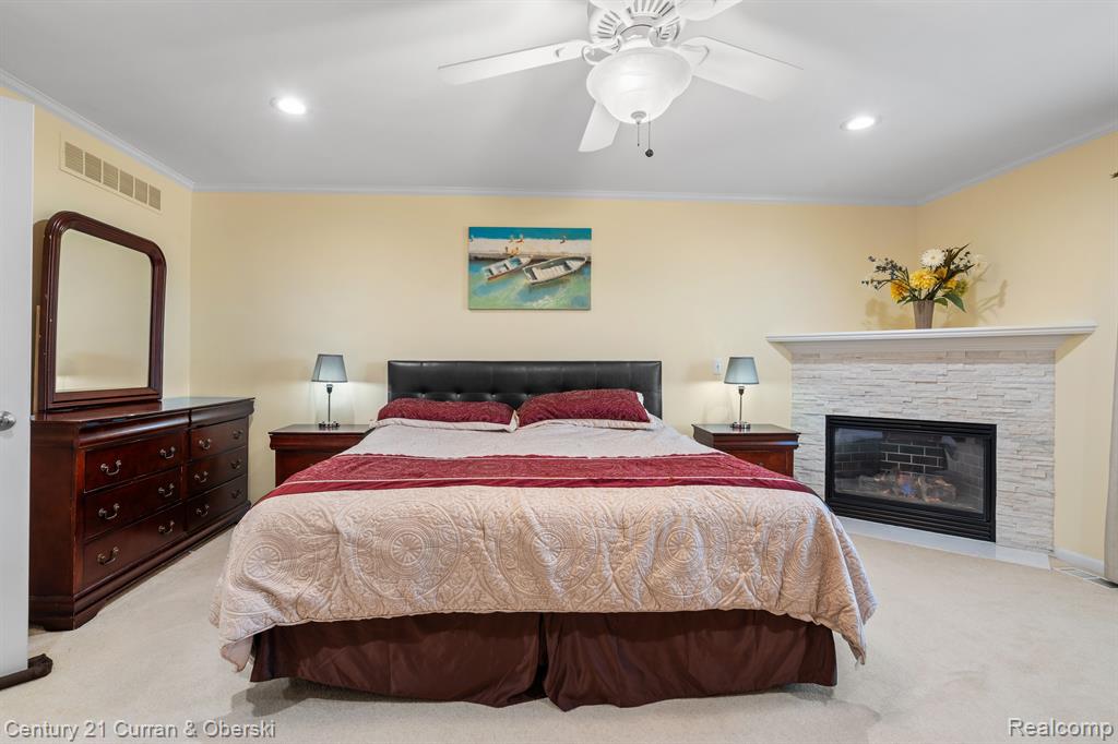 50580 MEANDER Drive, Macomb, MI 48042 — Photo 19